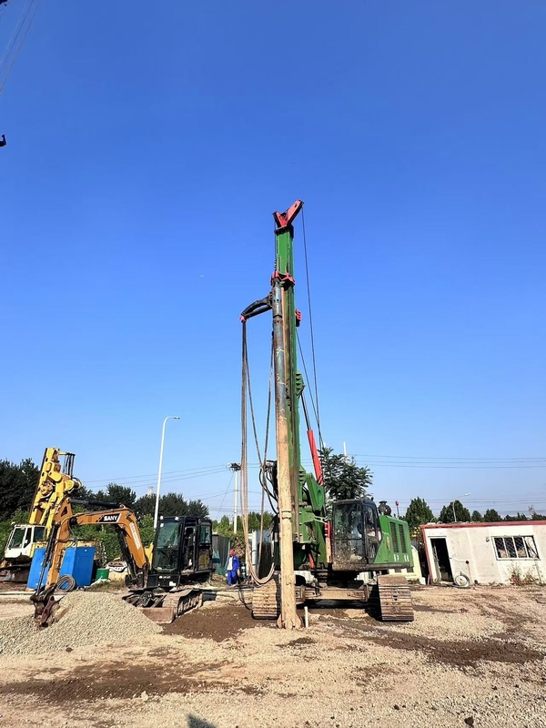 बीवीईएम हाइड्रोलिक वाइब्रोफ्लोट 105 केडब्ल्यू रोटेशनल स्पीड 2600 आर/मिनट उच्च प्रवेश क्षमता भारी कर्तव्य