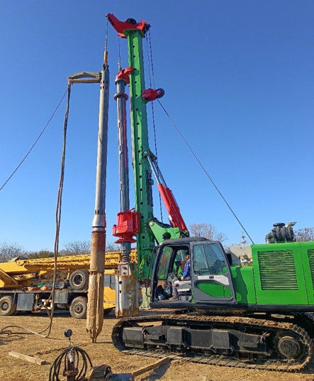 BVEM 2600 r/min घूर्णन गति वाइब्रोफ्लोटेशन डिवाइस जो खुदाई करने वाले पर लगा है और हाइड्रोलिक पावर सिस्टम साझा करता है