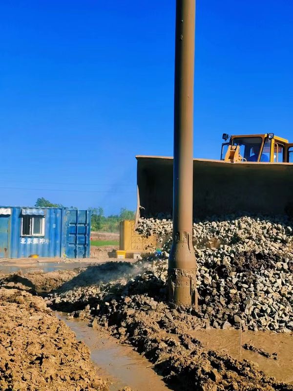 Top Feed Vibroflot with 180 KW and 260 KW Motor Power and 2320kg Weight for Vibro Compaction