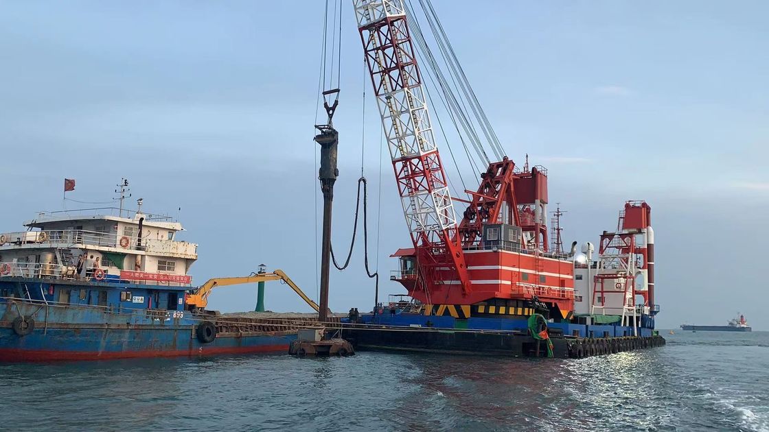 हार्बर बेसिन 200000 टन चैनल परियोजना के लिए अपतटीय नीचे फ़ीड वाइब्रॉफ्लोट निर्माण: